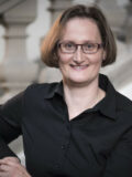 Dr. Dominique Hadler